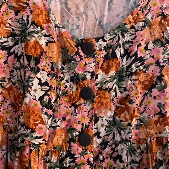 NWT, Vintage Floral Dress - Picture 2 of 5